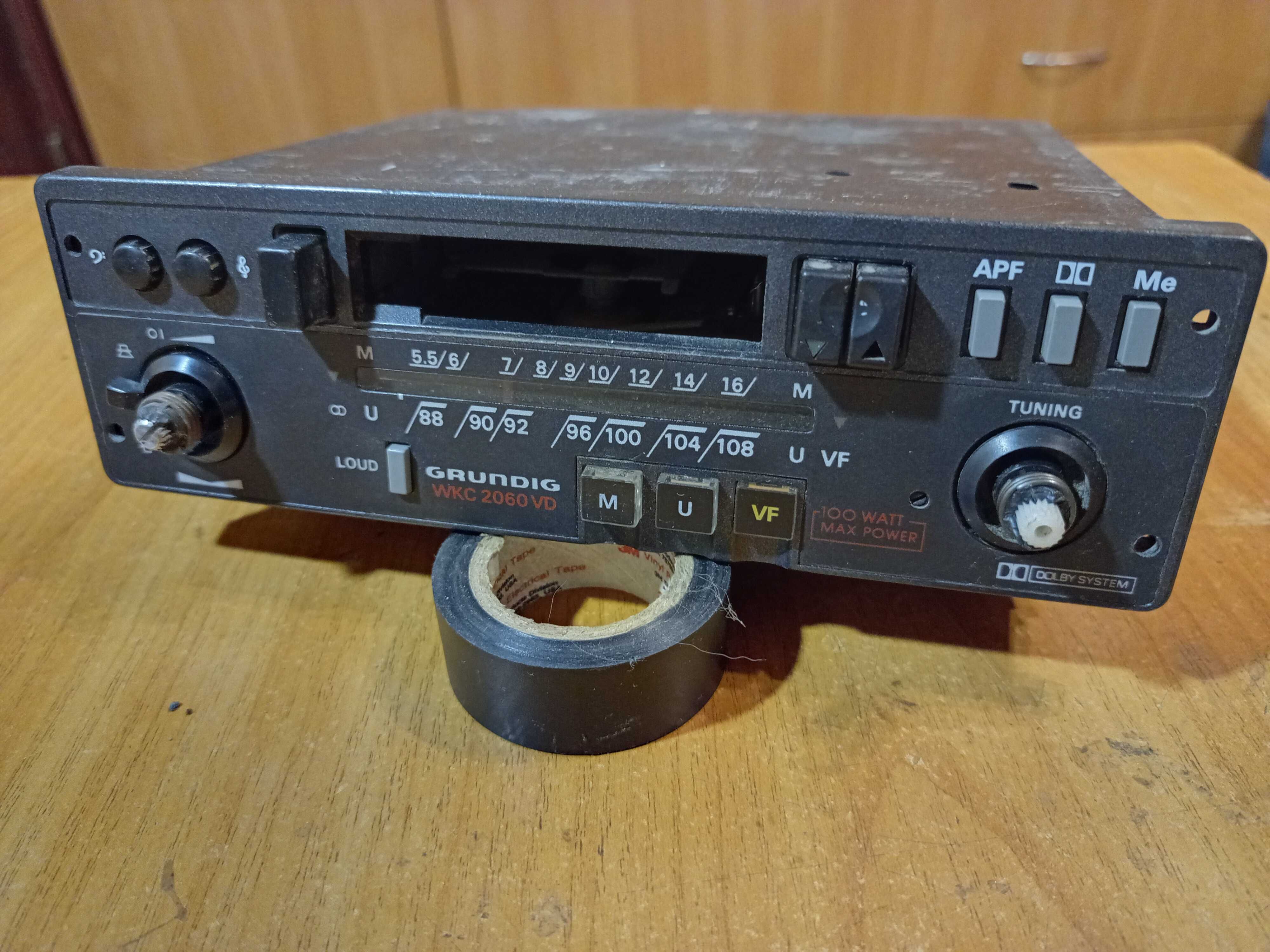 Автомагнитола Grundig WKC 260VD