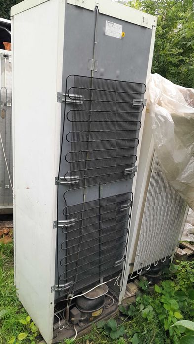 Холодильник SNAIGE под ремонт или детали