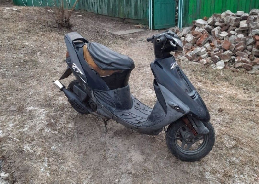 Suzuki Sepia ZZ (дутая)