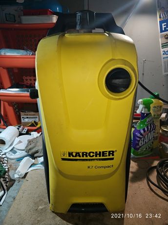 Máquina Lavar Karcher K7 Compact (Ler anuncio)