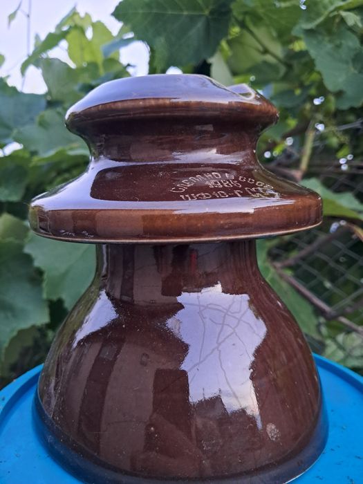 Ізолятор ШФ-10-Г