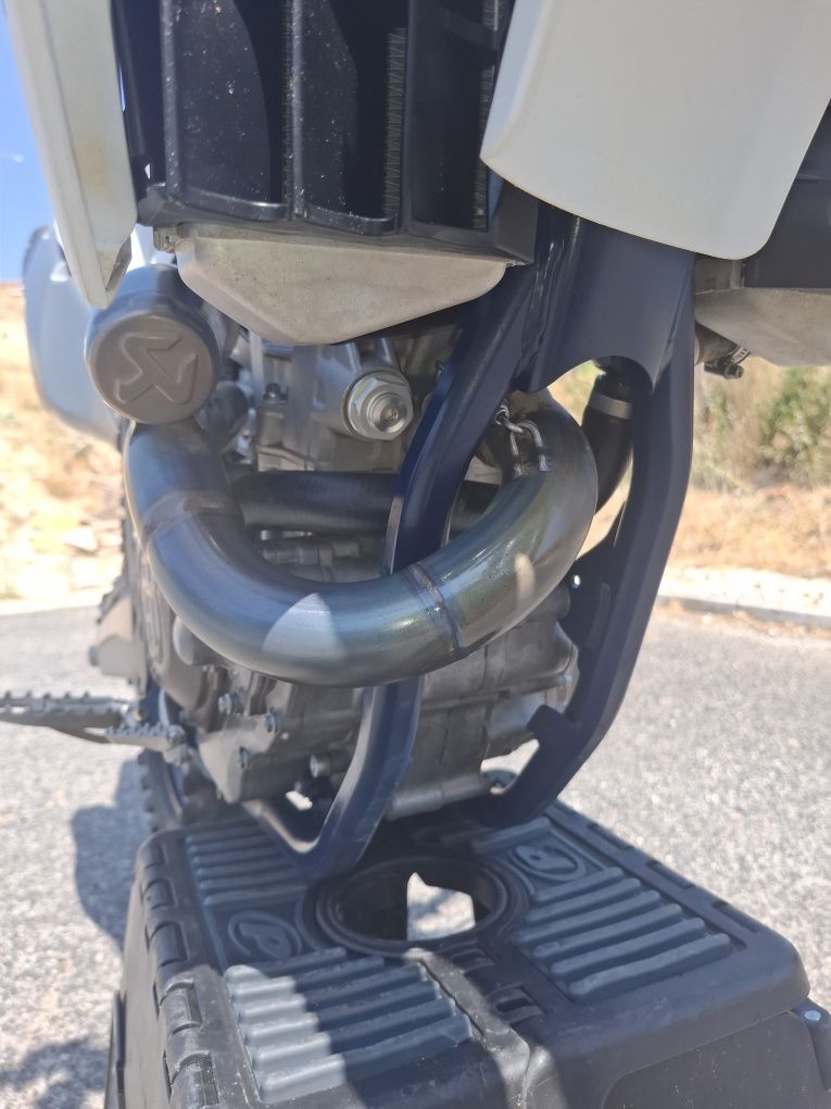 Husqvarna FC 250