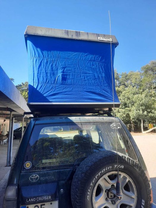 Tenda de tejadillo
