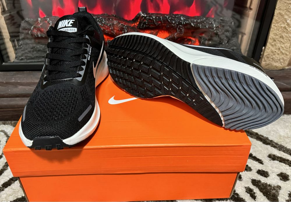 Кросівки  Nike Zoom Black & White  розміри 40-44р