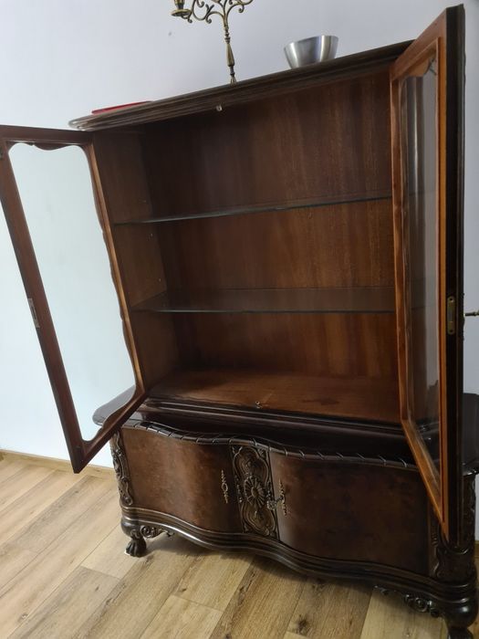 Kredens witryna komoda na lwich łapach