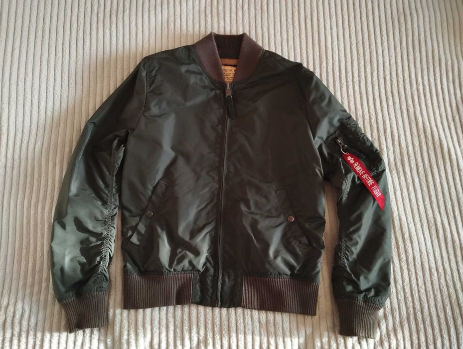 бомбер alpha industries