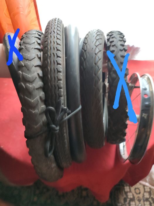 Покришки,камери 16 та ободи 14 та запчастина.