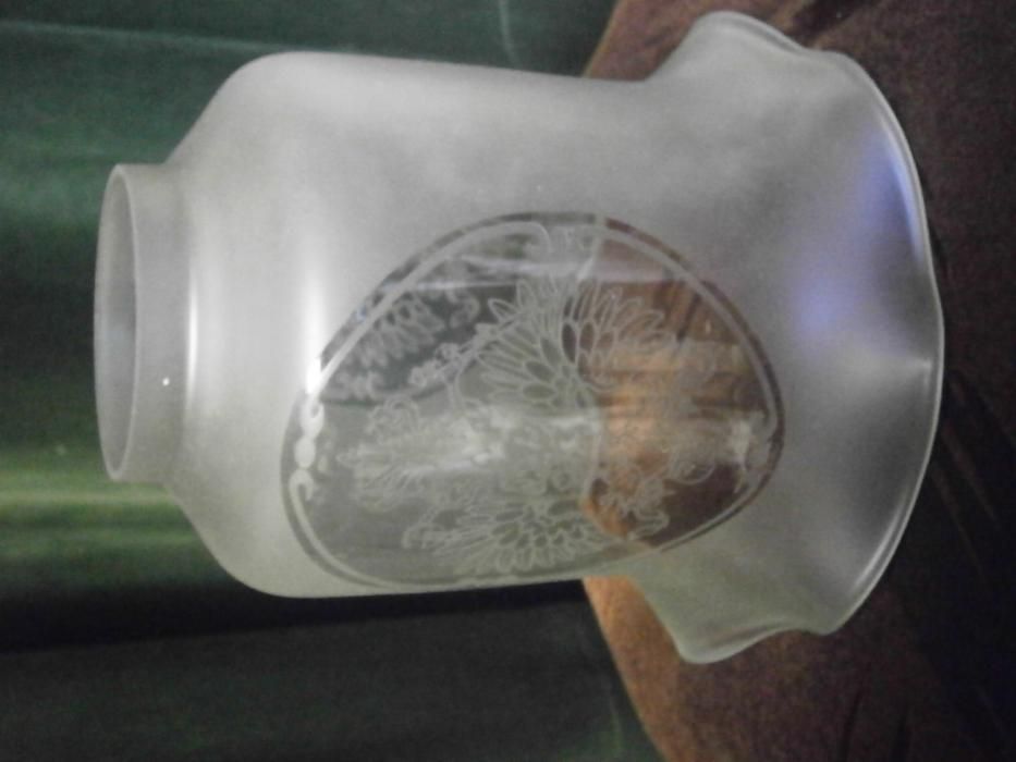 Kosz tulipanowy do lampy naftowej z trawionym orłem carskim , rosyjski