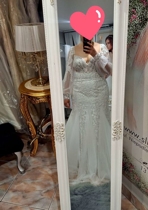 Elegancka suknia ślubna