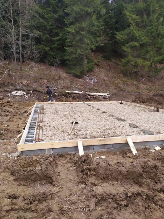 Фундамент, фундаменти, фудаментні блоки