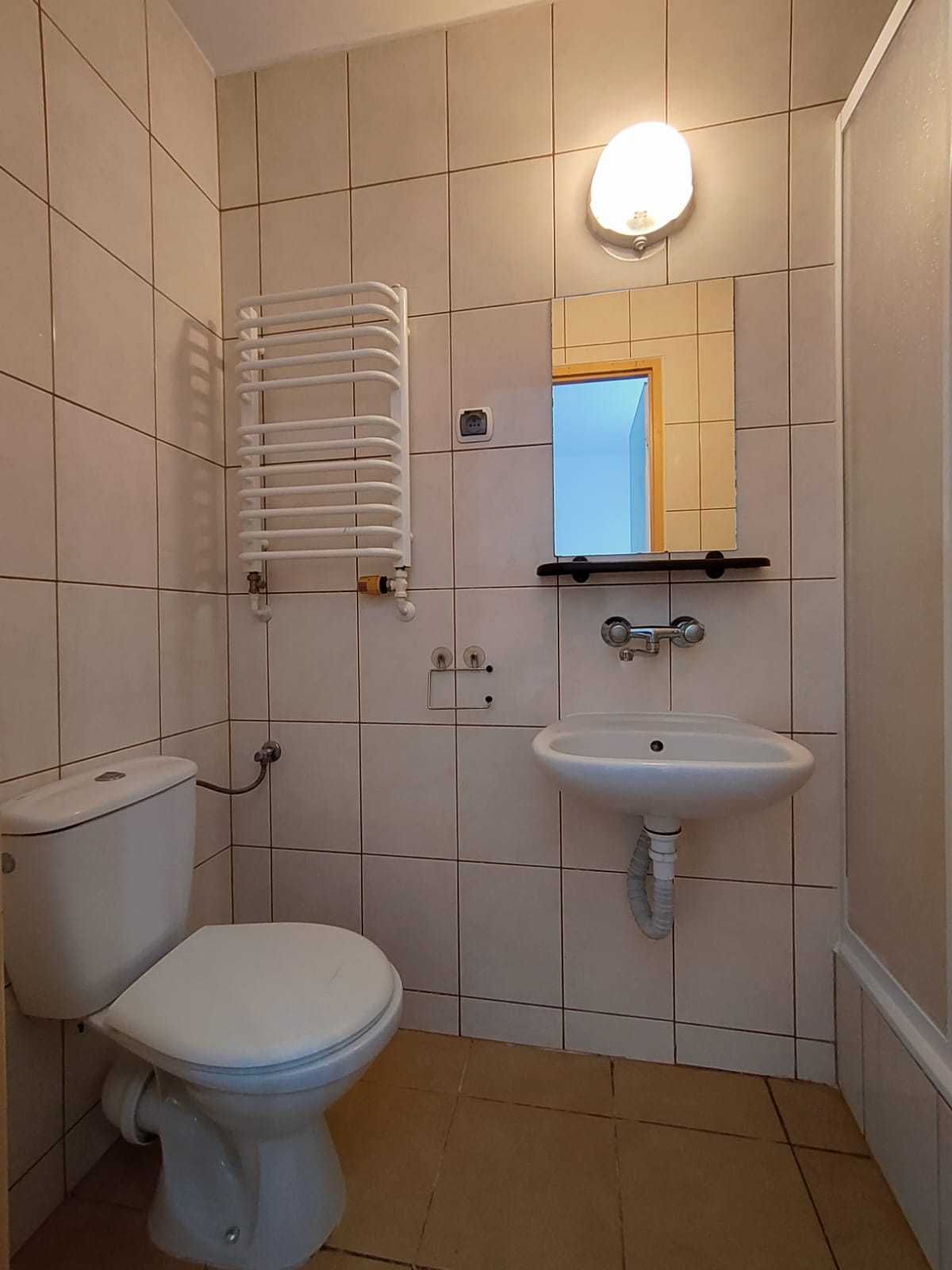 Pokoje z łazienkami od 50 zł/os.