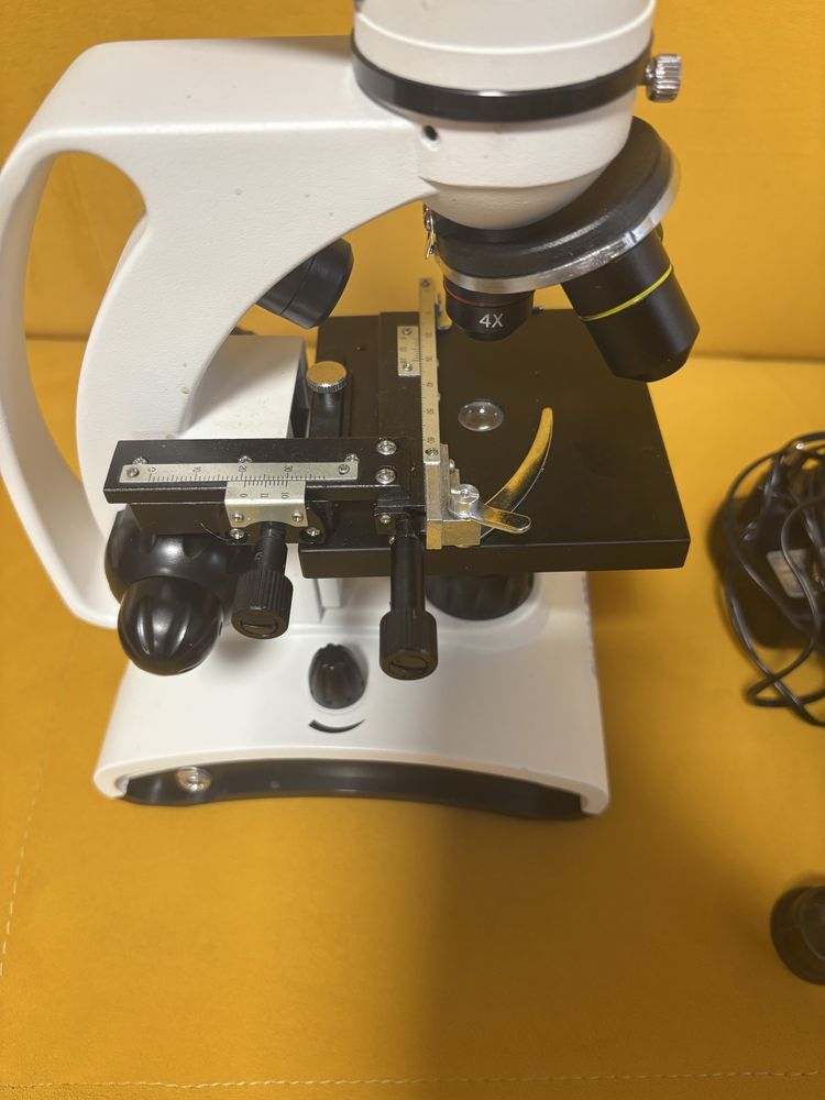 Mikroskop Delta Optical Biolight 300