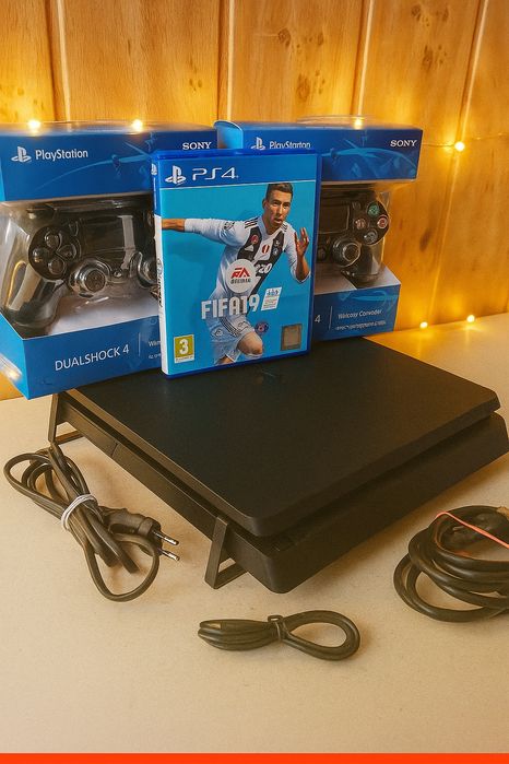 Konsola Sony PlayStation 4  slim 500 GB Nowe pady