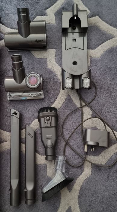 Odkurzacz bezprzewodowy Dyson V6 sv05