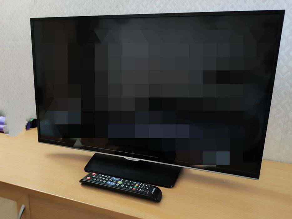 Телевізор SAMSUNG UE32H5500