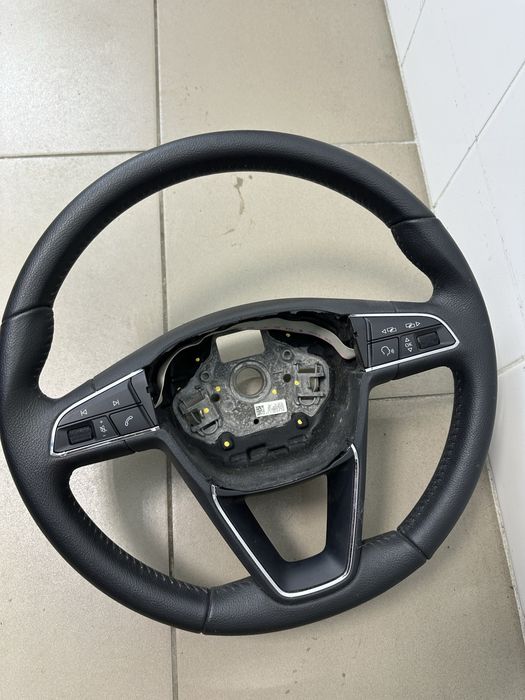Продам мульти руль seat,skoda