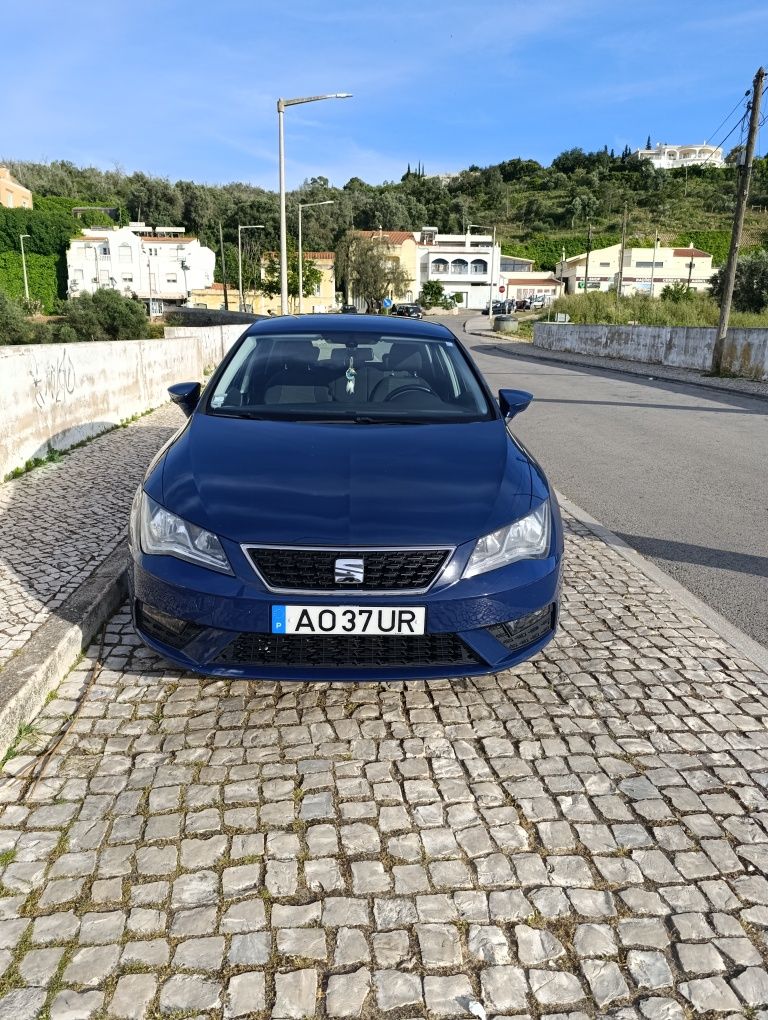 Seat leon  TDI 1.6 2017 cm reserva propriedade