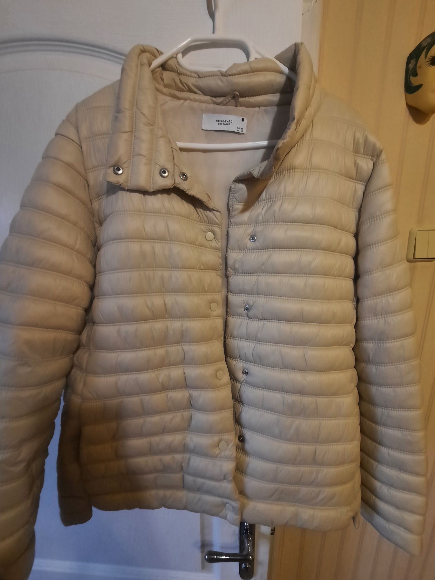 Куртка жіноча на 48-50 розмір