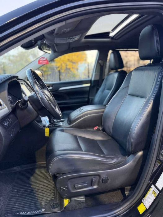 Toyota Highlander XLE      2019