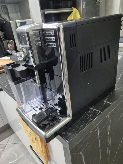 Кавомашина PHILIPS