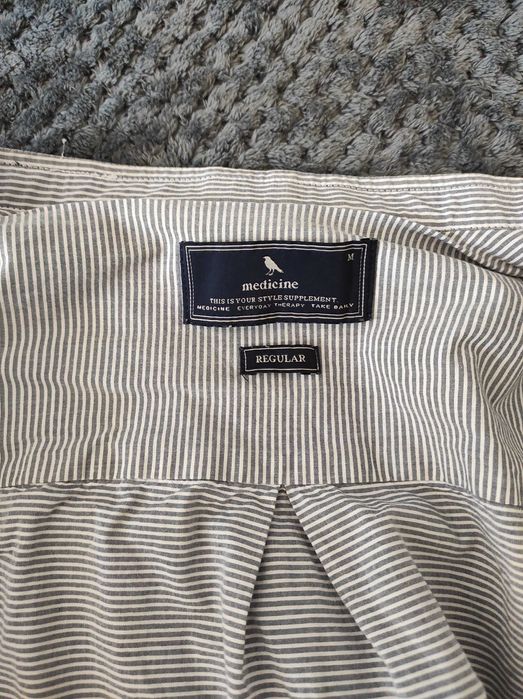 Szara koszula w paski Medicine