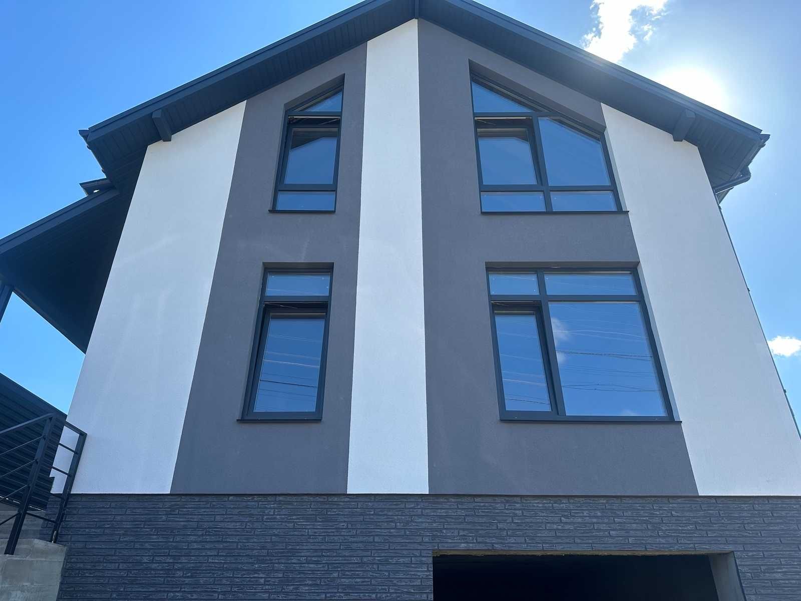 Продається будинок на Старому Місті