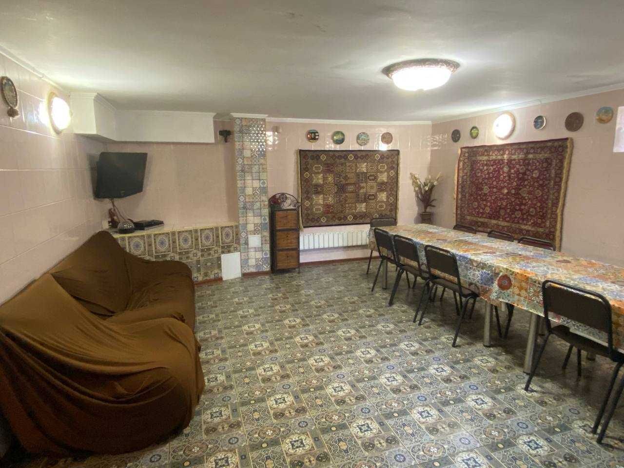 Оренда котеджу з сауною та басейном в Зазим'ї 20 хв. від Києва