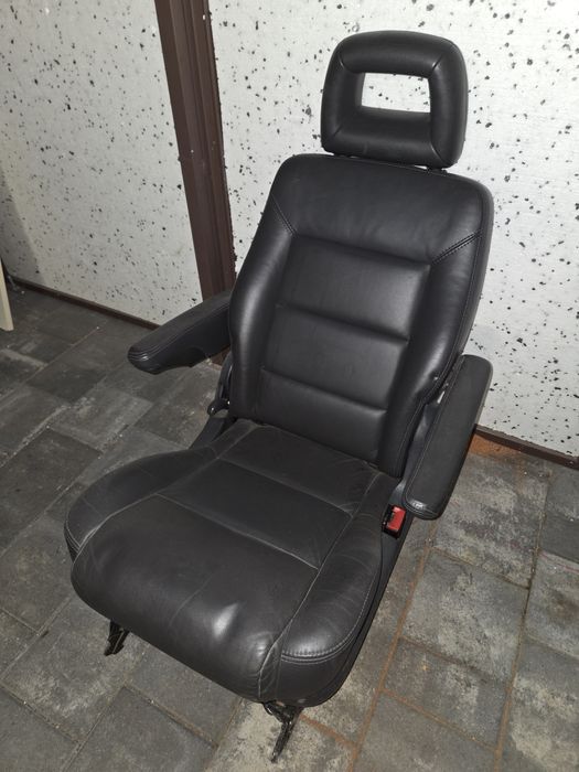 Fotele 2 i 3 rząd Skóra Galaxy Alhambra Sharan