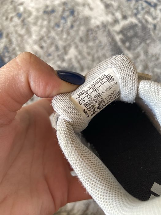 Дитячі кеди/кросівки