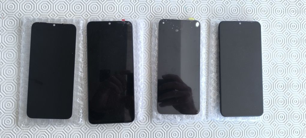 Pack 4 ecrãs/ displays para telemóvel