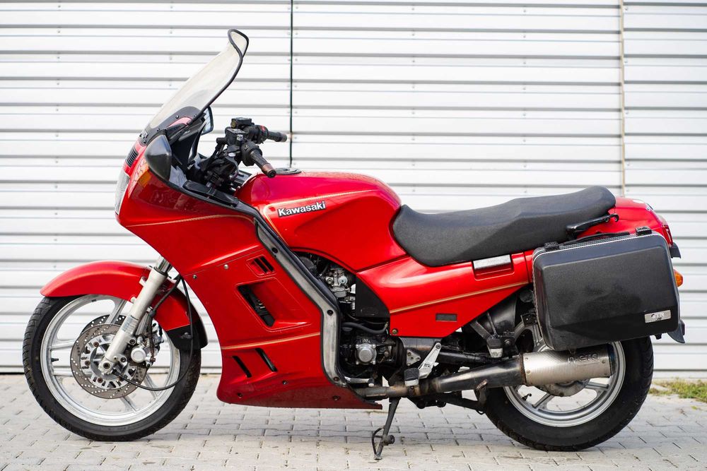 Kawasaki GTR 1000 | na części baza Custom Cafe Swap Silnik