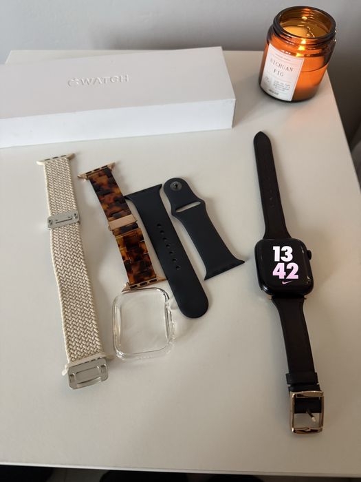 Apple Watch seria 9 45mm