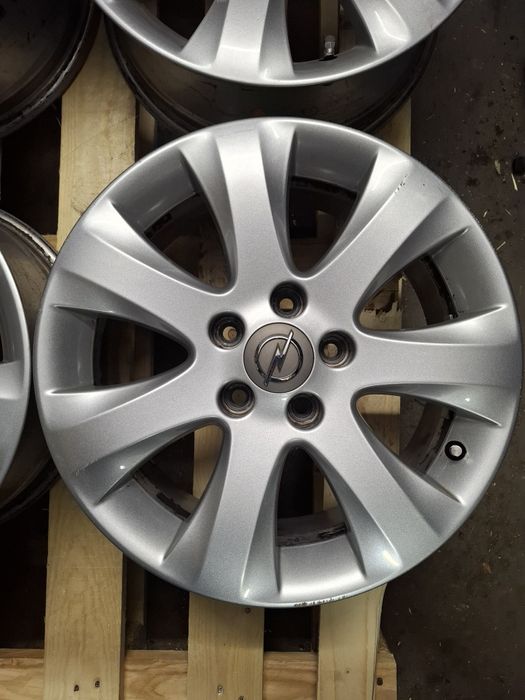 Alufelgi, Felgi aluminiowe 16" Opel Meriva B / Zafira / Astra – 5x110