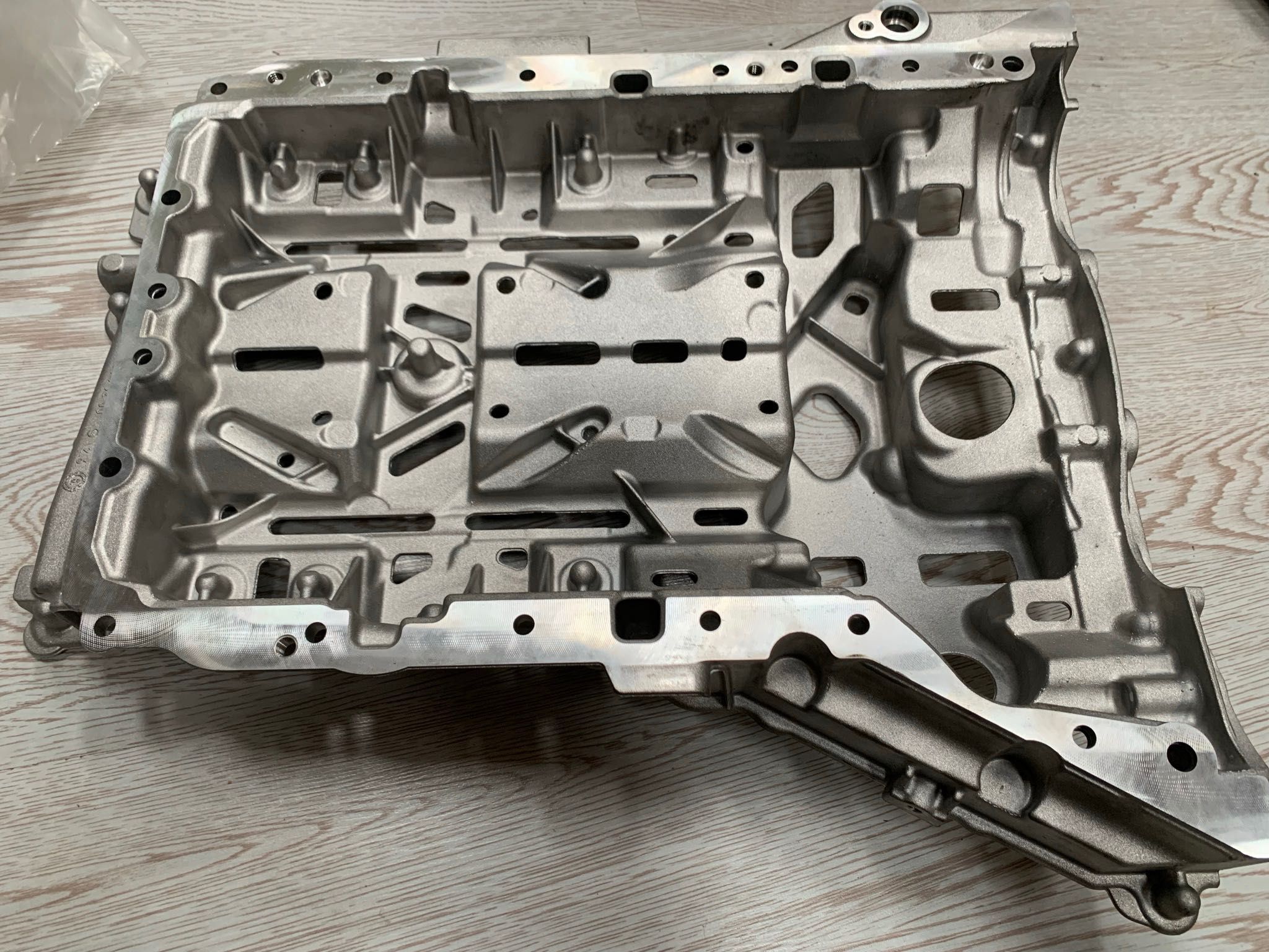 Алюминиевый поддон Мерседес Mercedes A6510140200