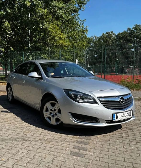 Opel Insignia Hatchback, 2016r. XENON-LED 140KM 1,8 bez turbiny do gazu salon POLSKA