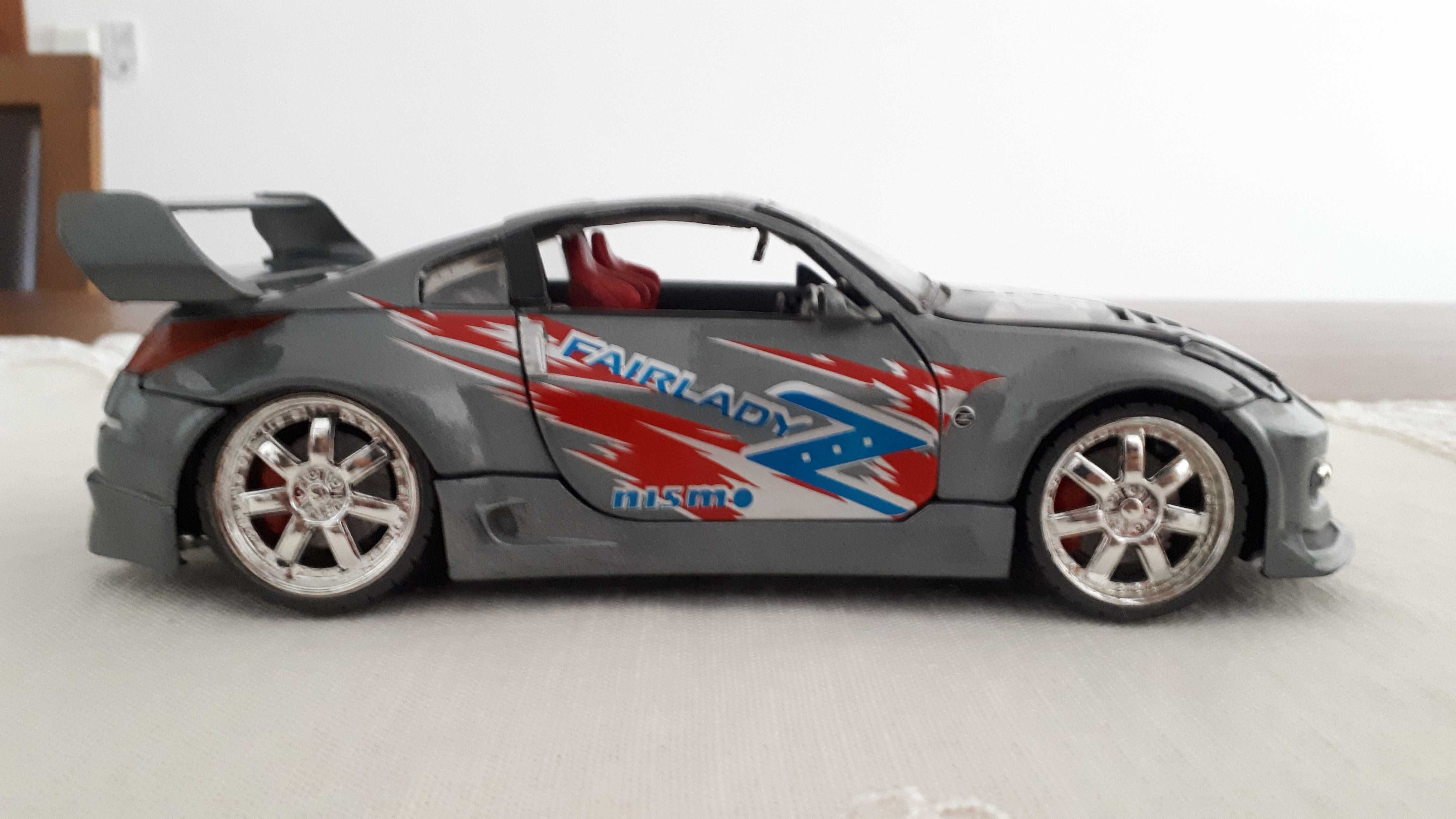 Carro Nissan Fairlady Z Nismo, escala 1:24, BAIXA DE PREÇO!