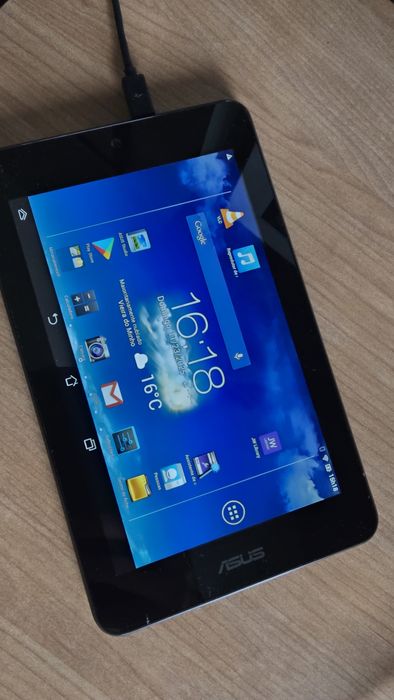 Tablet Asus MeMO Pad HD7 ME173X