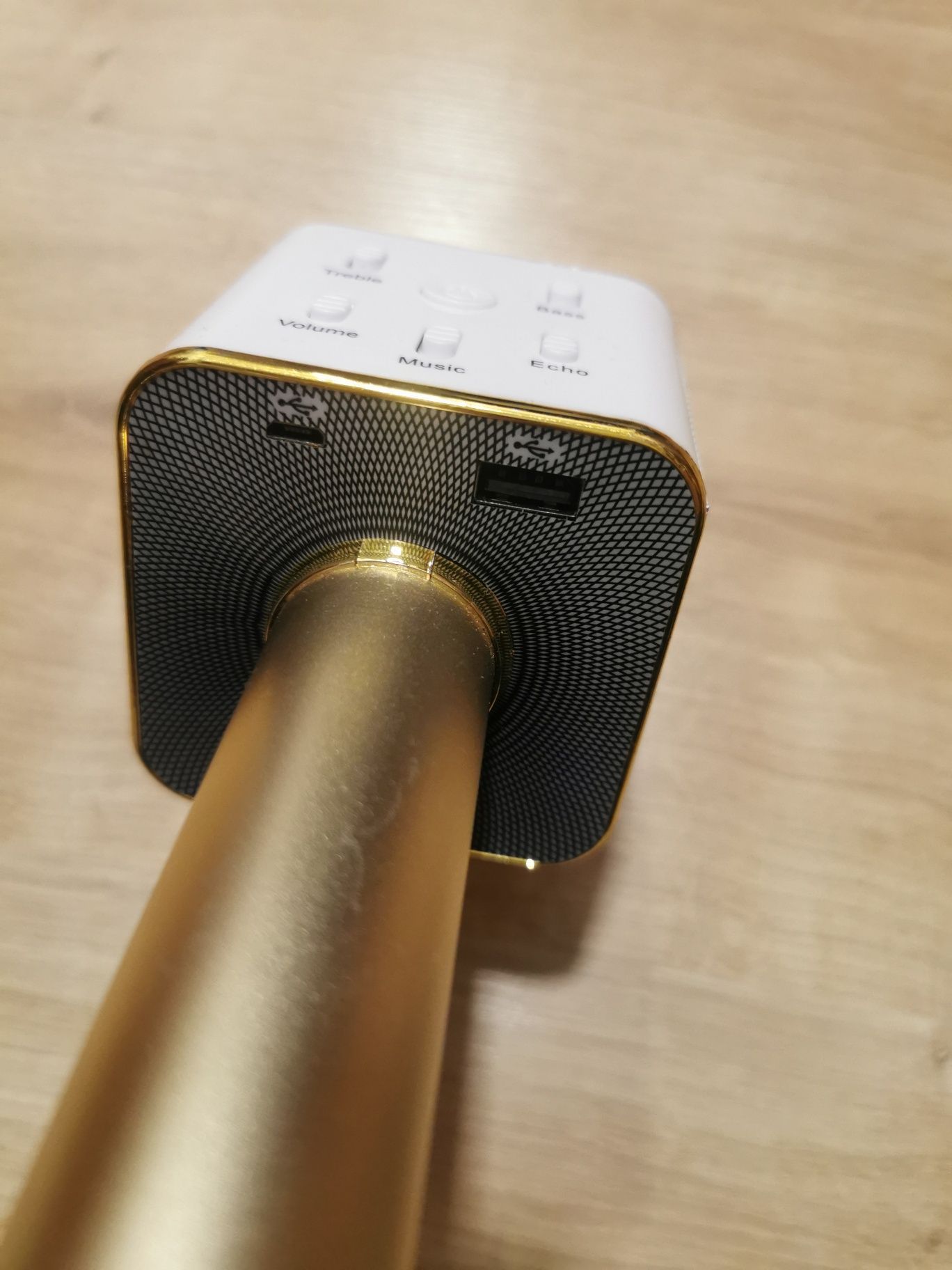 Mikrofon karaoke bluetooth złoty
