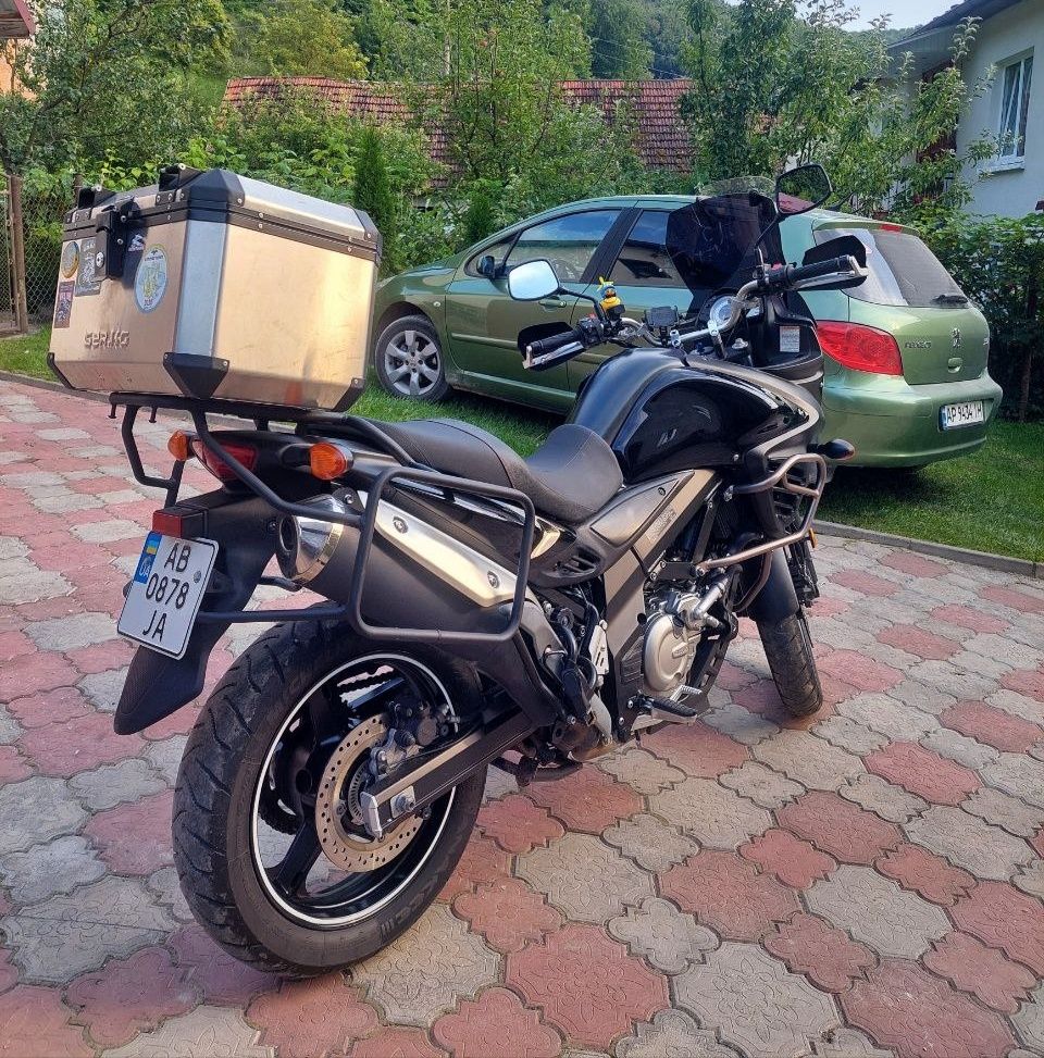 Suzuki V-strom DL 650