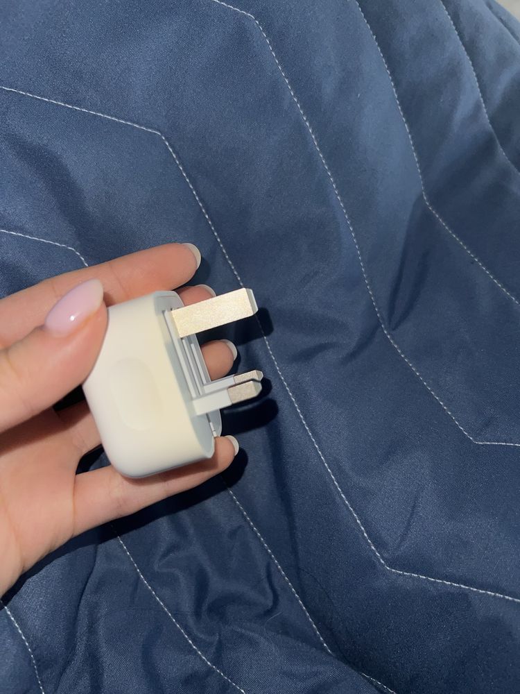 Блок живлення apple