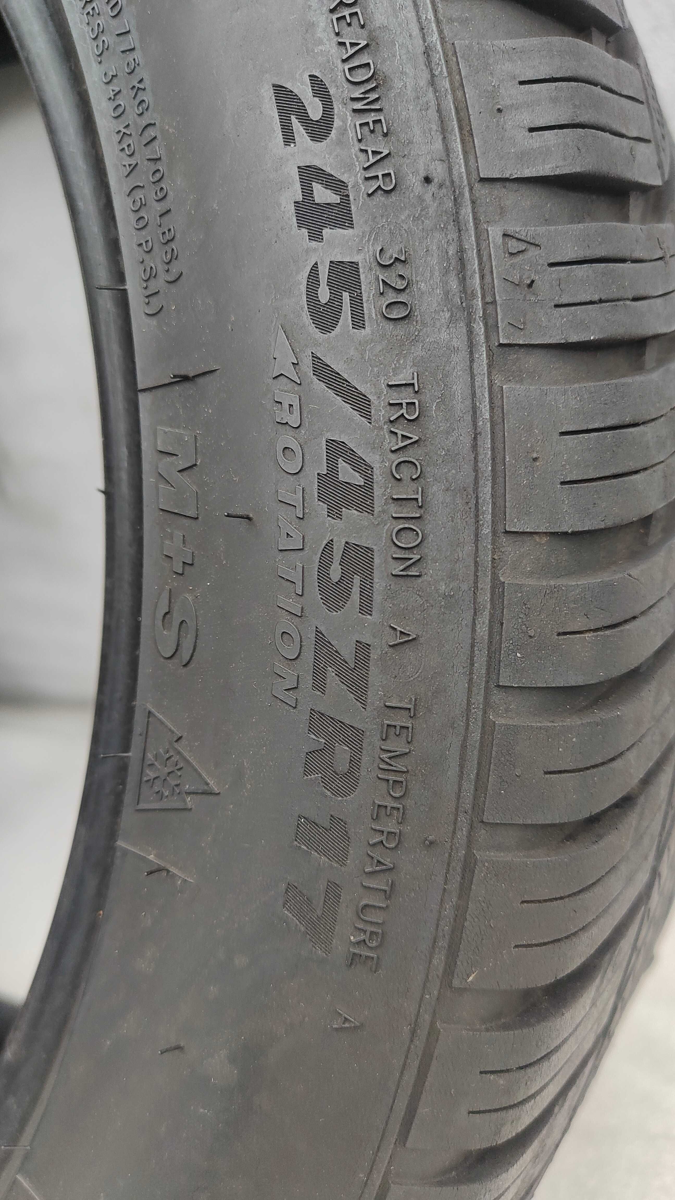 Opony Całoroczne 245/45/17 Minerva 2szt 2021r MB