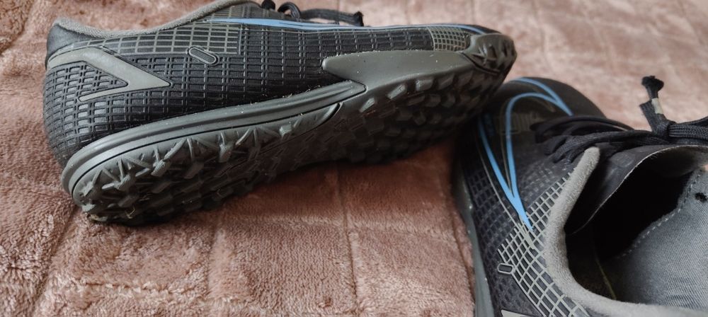 Buty piłkarskie Nike Mercurial 32 turfy