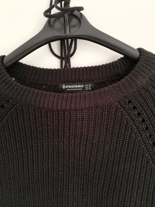 Camisola de costas abertas