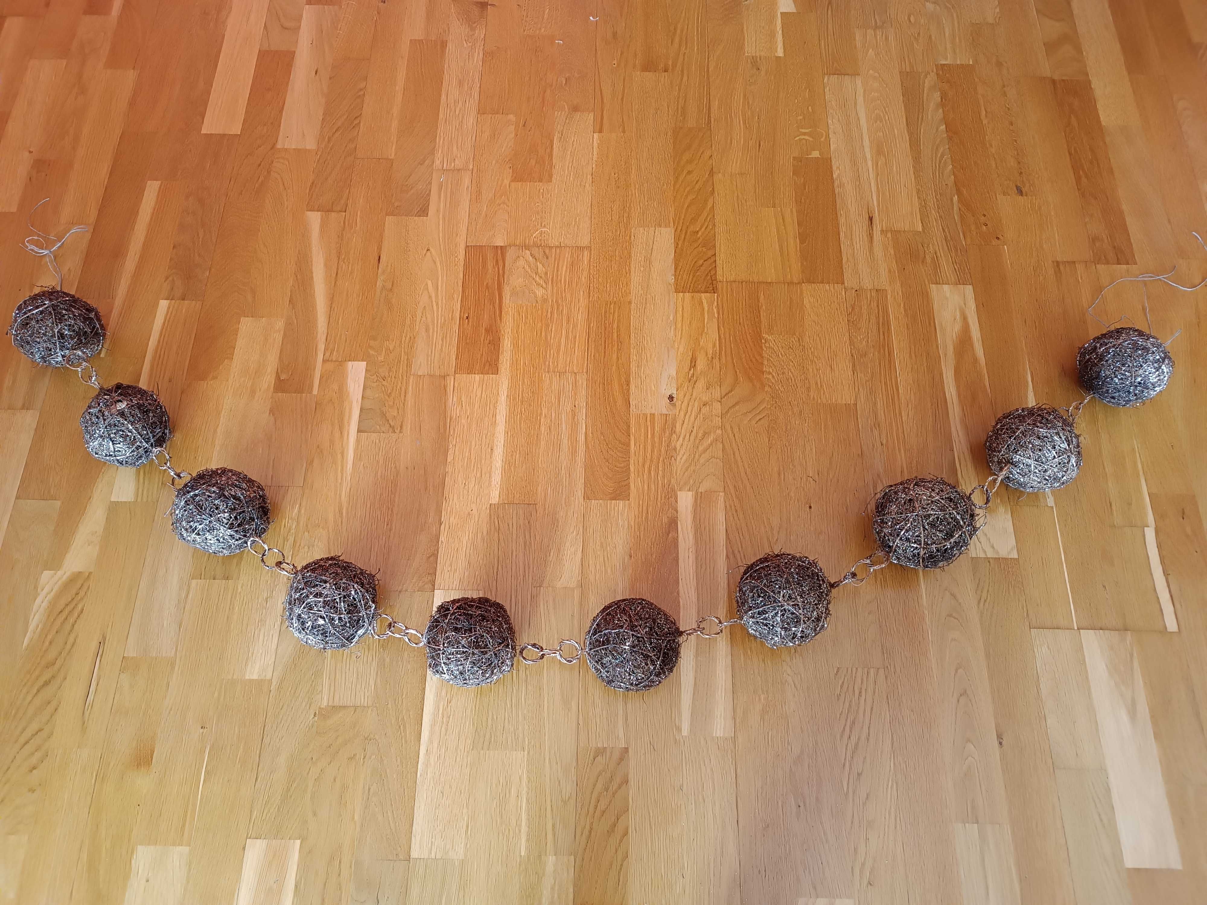 Wiklinowa ozdobna girlanda ze złotym brokatem długość 180 cm - polecam