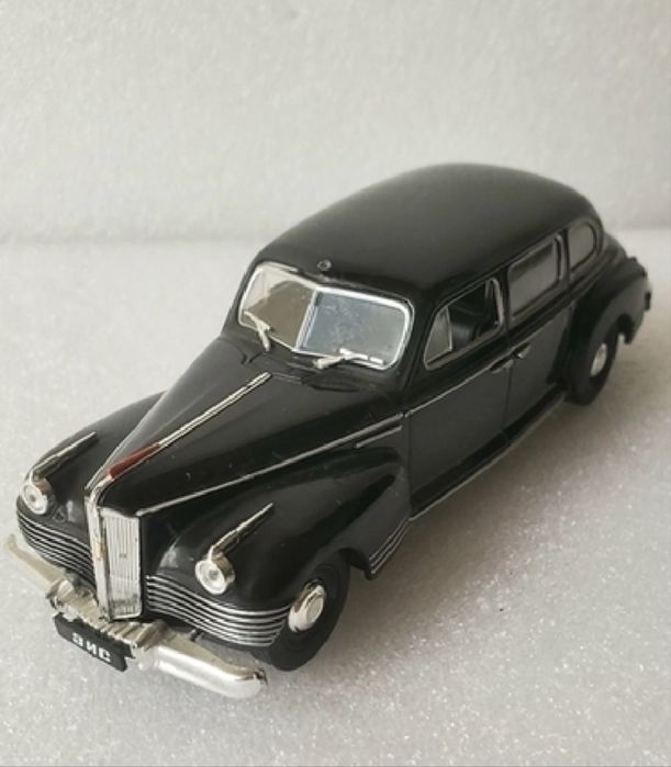 Машинка колекційна модель 1:43 Зис 101 , ЗИС 110