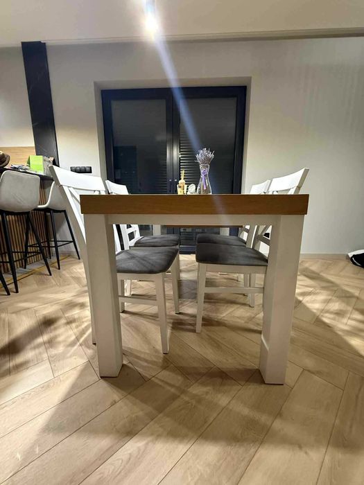 Stół rozkładany 140-180 cm, dębowy blat, styl skandynawski