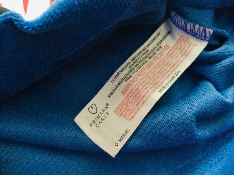 7-8 років,  Primark велюрова та фланелева піжама. Марвел. Новорічна