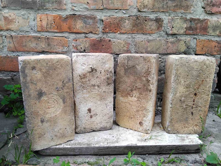 Продам цеглу(кірпіч) вогнетривку