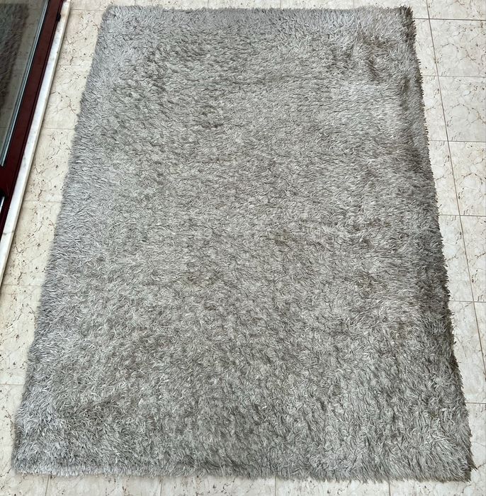 Carpete cinza 190x140
