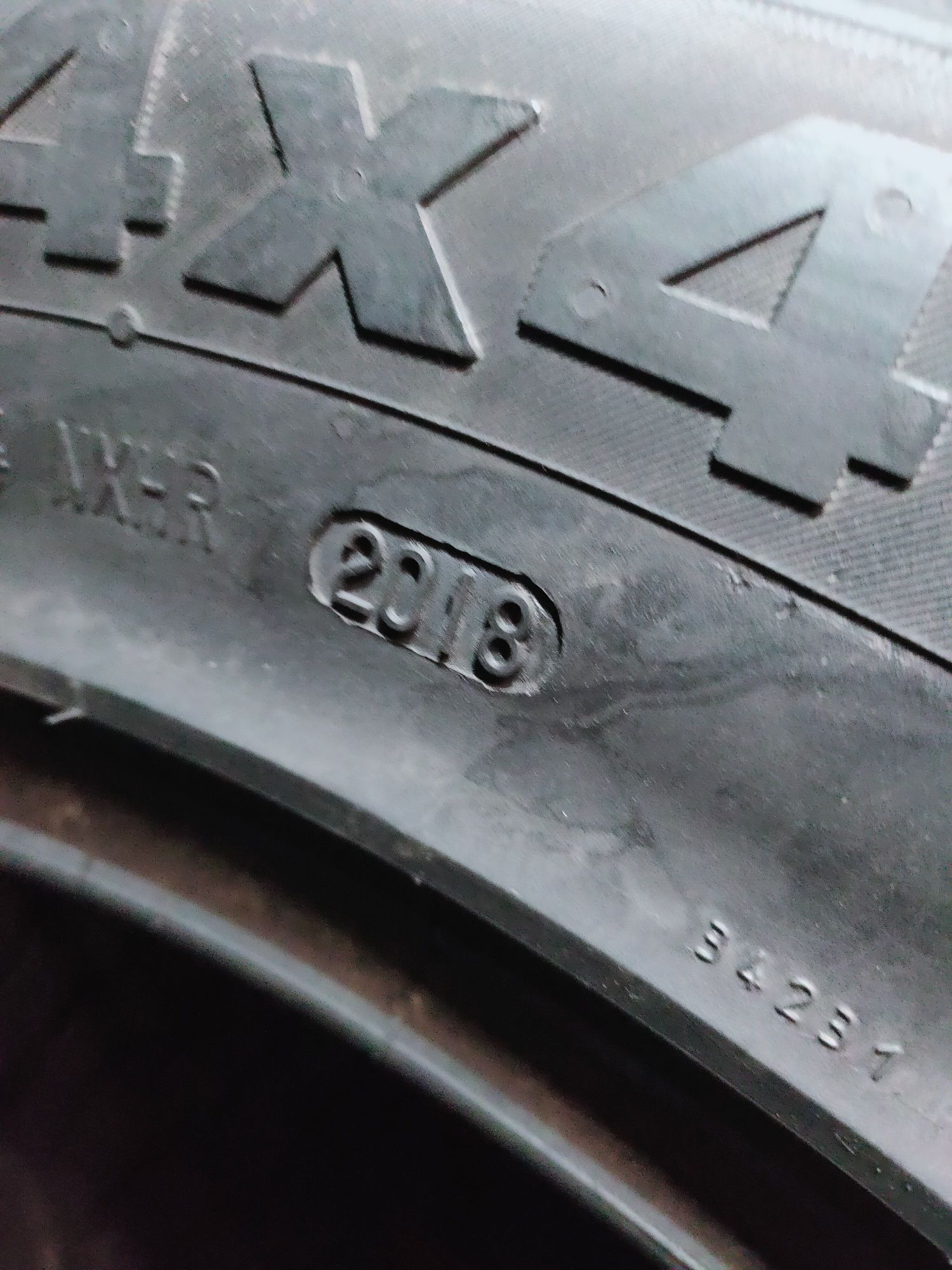 235/60R18 Continental 4x4 WinterContact 2018r 7,8mm